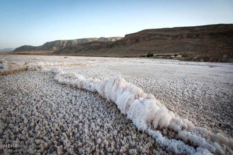 مهارلو، تنها دریاچه استان فارس خشک شد