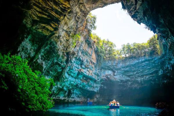 گردشگری غار؛ گرایش تازه طبیعت گردی در میان مسافران